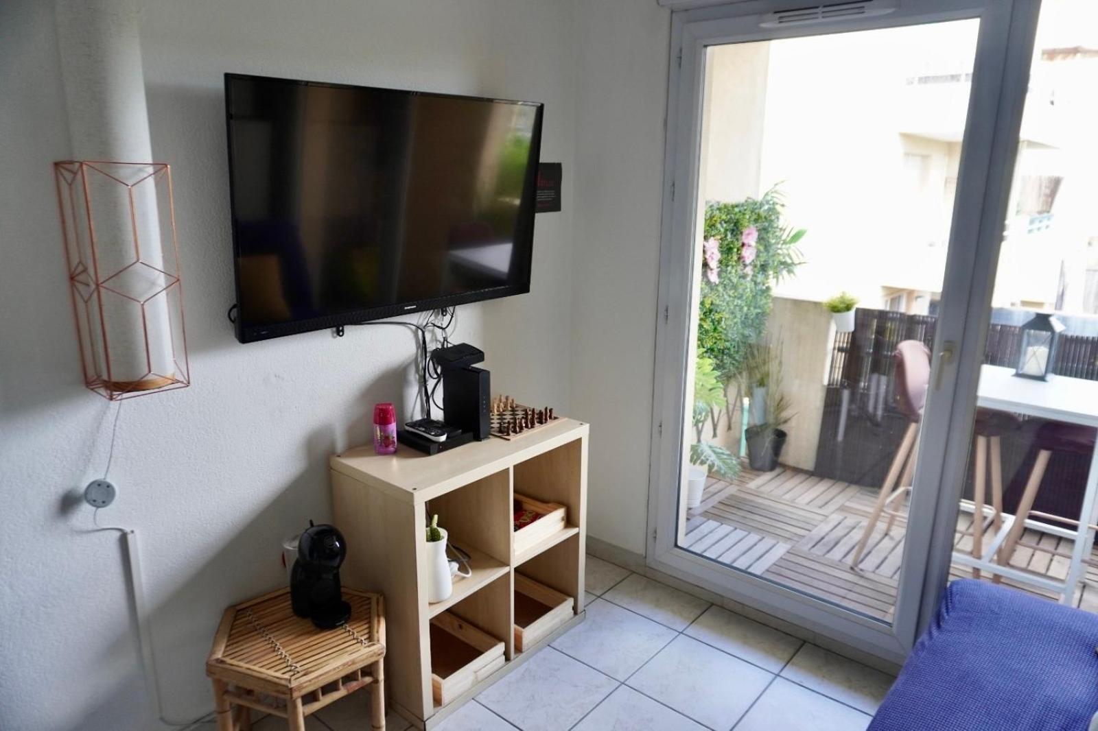 T2 Lumineux Et Piscine Appartement Montpellier Buitenkant foto